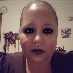 Meet your Posher, Misti